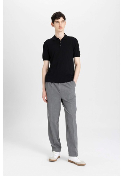 DeFacto Slim Fit Dar Kesim Kısa Kollu Basic Düz Triko Polo Tişört Y5369AZ24SMBK81 DeFacto Slim Fit Dar Kesim Kısa Kollu Basic Düz Triko Polo Tişört Y5369AZ24SMBK81