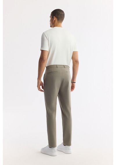 Avva Erkek Haki Beli Lastikli Bi-stretch Teknik Kumaş Slim Fit Pantolon A51y3077 Avva Erkek Haki Beli Lastikli Bi-stretch Teknik Kumaş Slim Fit Pantolon A51y3077