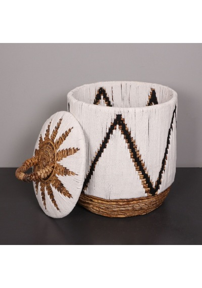 Söke Beyaz Makrome Ve Doğal Abaka - Kapaklı Sepet 36x40 Cm Beyaz