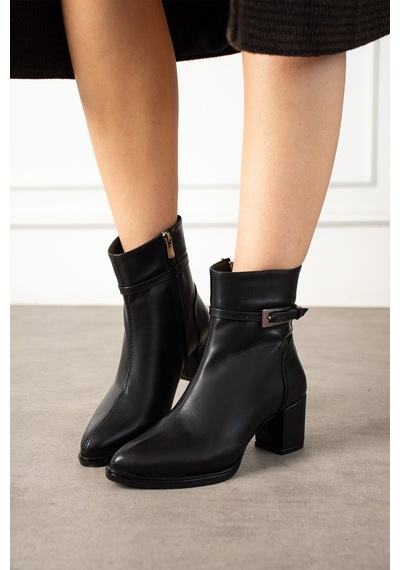 Dabab Shoes Astraya Kadın Siyah Tokalı Topuklu Kısa Konç Şık Kışlık Bot Bootie