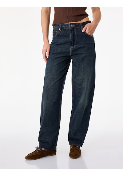 Koton Pamuklu Düğmeli Cepli Normal Bel Düz Paça Denim Pantolon - Tapered Fit Jean Green Cast 6sal40194md Yeşil Koton Pamuklu Düğmeli Cepli Normal Bel Düz Paça Denim Pantolon - Tapered Fit Jean Green Cast 6sal40194md Yeşil