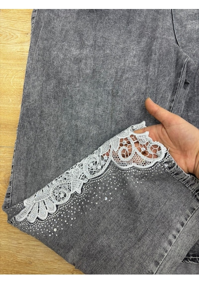 Büyük Beden Yakalı Düğmeli Tunik Gömlekli Paçası Dantel Detaylı Denim Kadın İkili Takım Gri