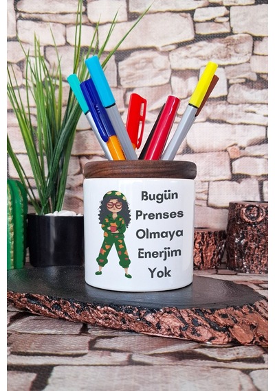 Bugün Prenses Olmaya Niyetim Yok Komik Yazılı Baskılı Seramik Kalemlik Masaüstü Düzenleyici Beyaz