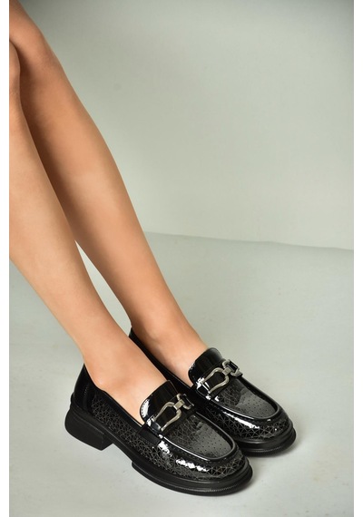 Fox Shoes U704126508 Siyah Rugan Loafer Makosen Kadın Ayakkabı Siyah