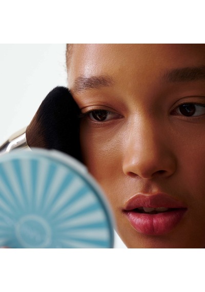 Clarins Bronzing Powder - Bronzlaştırıcı Pudra 18 Gr Diğer