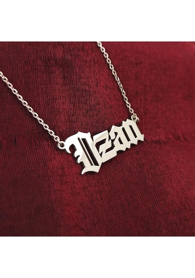 Kişiye Özel Gotik Isim Yazılan Gümüş Renk Erkek Gümüş Kolye Zinci