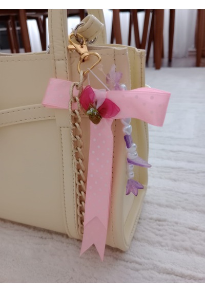 Wisheratelier Kurdela Detaylı Çanta Charmı Pembe