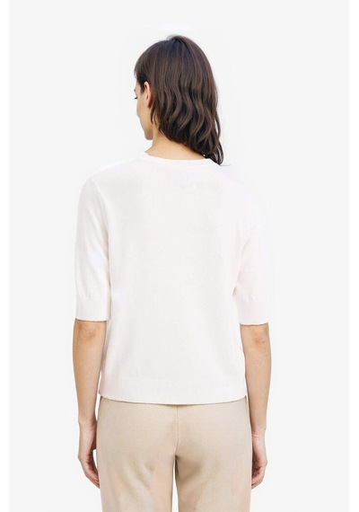 DeFacto Regular Fit Bisiklet Yaka Basic Düz Kısa Kolllu Triko Kazak D6272AX25SMER105 Ekru DeFacto Regular Fit Bisiklet Yaka Basic Düz Kısa Kolllu Triko Kazak D6272AX25SMER105 Ekru
