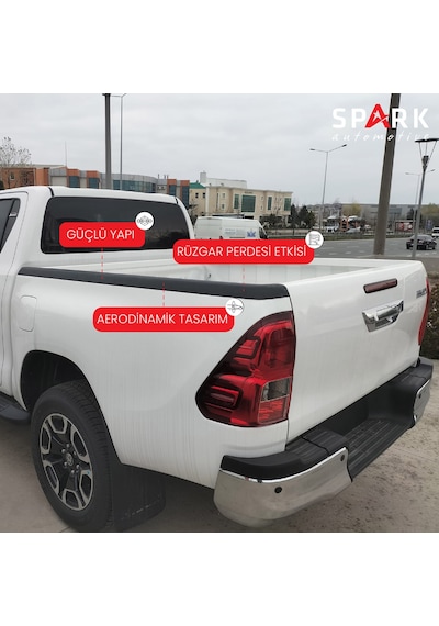 Toyota Hilux 2021- Yılı Ve Sonrası Uyumlu Kasa Kenar Koruma 2 Parça Siyah