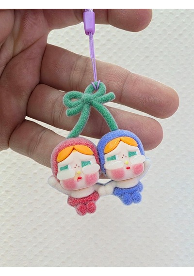 Crybaby 2li Süpriz Kutu Ve Poşette Modeller Süpriz Çıkar Kokulu Anahtarlık Miniktir 5,5cm 1adet