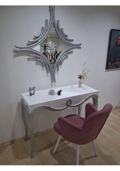 Dresuar Cnc Kabartma 90665 Model Aynalı Kelebek Sandalye Ayak Parlak Beyaz Gri Renk Beyaz - Gri Dresuar Cnc Kabartma 90665 Model Aynalı Kelebek Sandalye Ayak Parlak Beyaz Gri Renk Beyaz - Gri