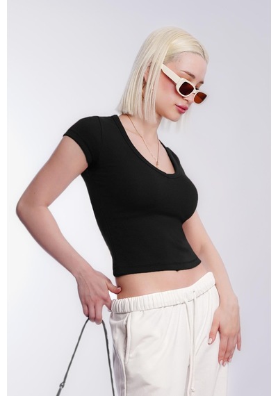 Siyah V Yaka Basic Kadın Tişört Mg2450