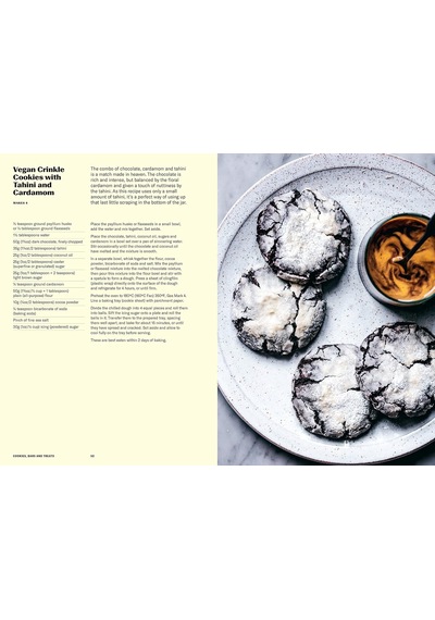 Small Batch Bakes: Baking Cakes, Cookies, Bars And Buns For One To Six People