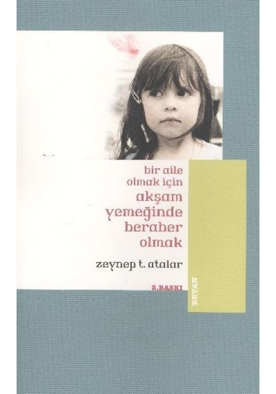 Bir Aile Olmak Için Akşam Yemeğinde Beraber Olmak