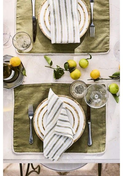 Crate & Barrel Jake Arnold Brighton Peçete 4 Lü Set, %100 Avrupa Keteni Renkli Çizgili Tasarım Runner Bej 55 X 55