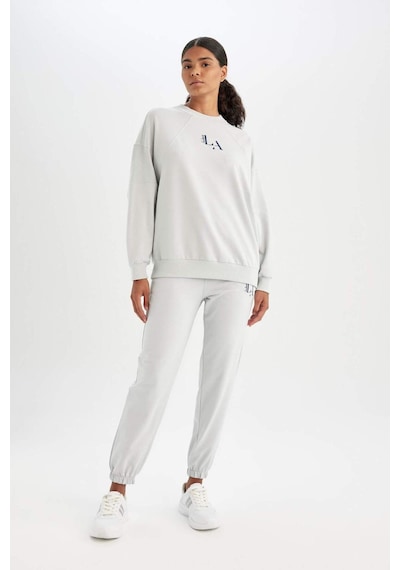 DeFactoFit NBA Los Angeles Lakers Oversize Geniş Kalıp Çift Cepli Standart Boy Jogger Eşofman Altı C8105AX24AUGR519 Gri DeFactoFit NBA Los Angeles Lakers Oversize Geniş Kalıp Çift Cepli Standart Boy Jogger Eşofman Altı C8105AX24AUGR519 Gri