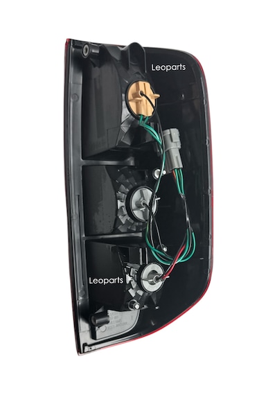 Leoparts Nissan Navara Stop Lambası Sol 2006-2014 26555-eb383
