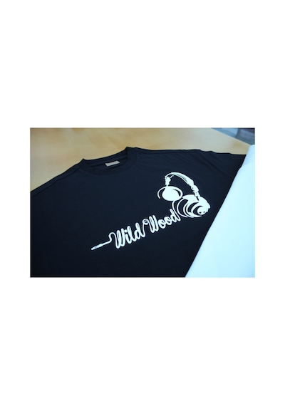 Wild Wood Garment Wild Wood "audio Rhythms" Kulaklık Kabaran Baskılı Premium Oversize T-shirt Siyah Wild Wood Garment Wild Wood "audio Rhythms" Kulaklık Kabaran Baskılı Premium Oversize T-shirt Siyah