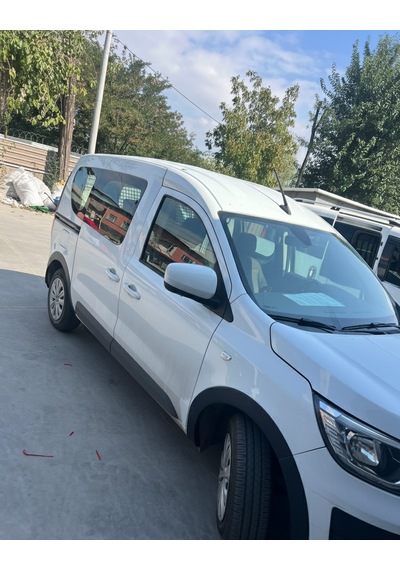 Renault Kangoo Express Çamurluk Dodiği 8 Prç 2021-sonrası