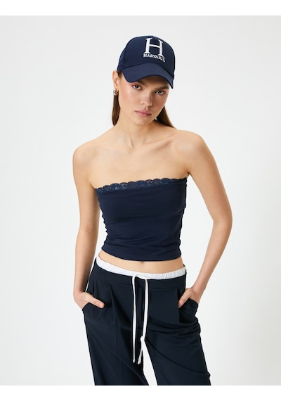 Koton Straplez Crop Üst Dantel Detaylı Pamuklu Lacivert 4sal30231ık Lacivert Koton Straplez Crop Üst Dantel Detaylı Pamuklu Lacivert 4sal30231ık Lacivert
