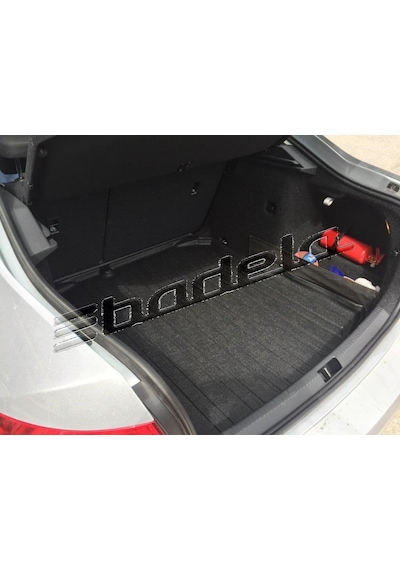 2015 Skoda Octavia Bagaj Havuzu Araca Özel 3D Badela Marka
