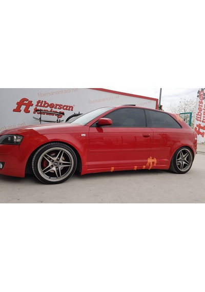 Audi A3 Tek Kapı Marşpiyel Takımı ---Fibersan Tuning