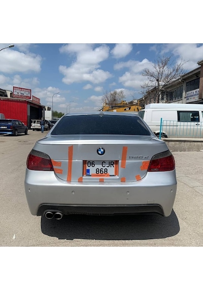BMW E60 KARE PLAKALIK