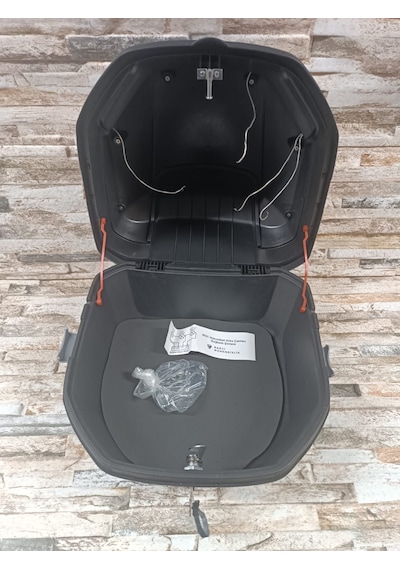 Motosiklet Arka Çanta 33lt Işıklı Stop Sağ Sol Sinyal Nardo Gri