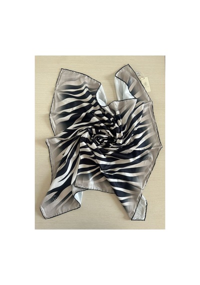 Lady Coco Zebra Desenli Dijital Baskı Rayon Eşarp Krem