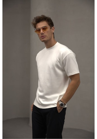 Bürke Beyaz Renk Standart Kalıp Basic Bisiklet Yaka T-shirt