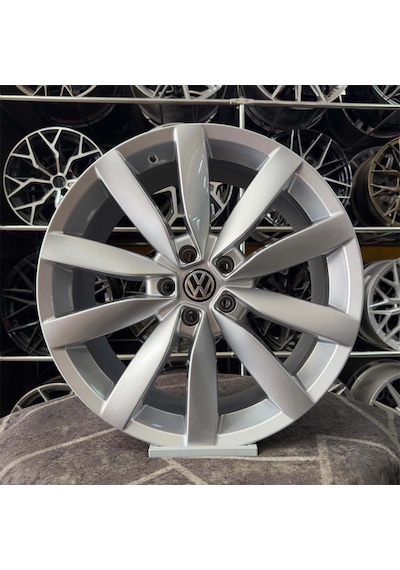 19" İnç 5x112 Vw Lugano Passat Cc Golf Jetta Uyumlu Gümüş Jant