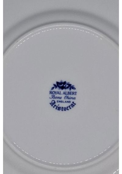Aristocrat Bone China Porselen Duble Kahve Fincanı Ve Tabakları 3 Parça 120 Ml Lacivert