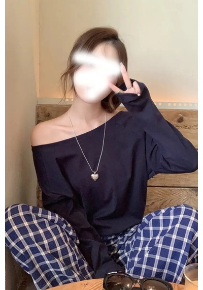 Cool Tarz Lacivert Kadın Düşük Omuz Kayık Yaka Oversize Uzun Kollu T-shirt Lacivert Lacivert