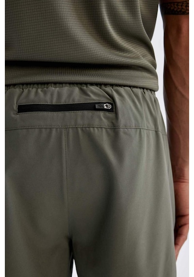 DeFactoFit Slim Fit Dar Kesim Fermuarlı Telefon Cepli Sporcu Taytlı Şort Z2147AZ24AUKH398