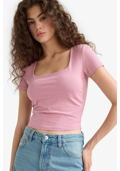 Defacto Fitted U Yaka Basic Düz Kısa Kollu Tişört C6102ax25smbr277 Bordo Defacto Fitted U Yaka Basic Düz Kısa Kollu Tişört C6102ax25smbr277 Bordo
