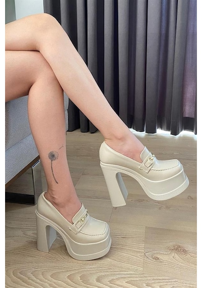 Kadın Krem Cilt İnce Tokalı Lofer Model 12 Cm Platform Topuklu Ayakkabı Krem