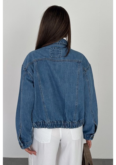Kadın Açık Mavi Yıkamalı Oversize Beli Lastikli Düğmeli Kot Ceket 2 Beden Küçük Alın Lara-5011
