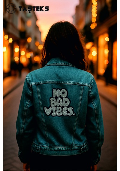 Taşlı Ütülenebilen Veya Sticker Olarak Kullanılabilen 'no Bad Vibes' Yazı Modeli