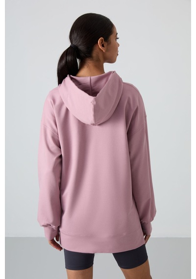Tommy Life Gül Kurusu Balon Kol Yazı Nakışlı Kadın Oversize Tunik Sweatshirt - 97163 Gülkurusu