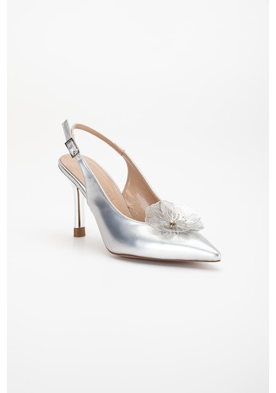 Dilimler Ayakkabı Kadın Abiye Stiletto Gümüş Rugan Metal Çiçek Aksesuarlı Galvaniz Ökçe Kaplamalı-3672 Gümüş Dilimler Ayakkabı Kadın Abiye Stiletto Gümüş Rugan Metal Çiçek Aksesuarlı Galvaniz Ökçe Kaplamalı-3672 Gümüş