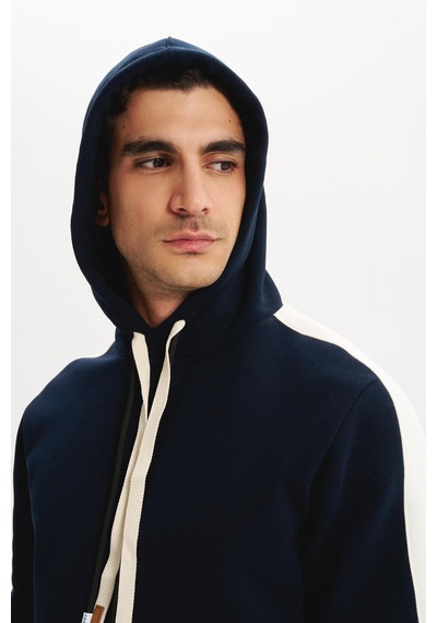 AR-MA Arma Erkek Kapüşonlu Sweatshirt Regular Fit, 3 İplik Şardonlu, Kanguru Cepli, Basic Örme K30254629002 Lacivert AR-MA Arma Erkek Kapüşonlu Sweatshirt Regular Fit, 3 İplik Şardonlu, Kanguru Cepli, Basic Örme K30254629002 Lacivert