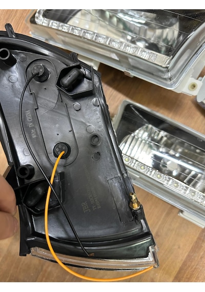 Toyota Corolla Ae101 Ön Far + Sinyal Ledli Set 1993-1998