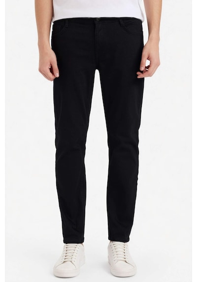 Defacto Pedro Slim Fit Dar Kalıp Normal Bel Dar Paça Jean Pantolon S2711az26spnm40 Siyah-nm40