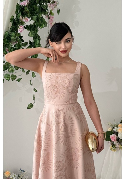 Nils Butik Askılı Kare Yaka Jakar Desenli Seraphine Midi Elbise Açık Pembe