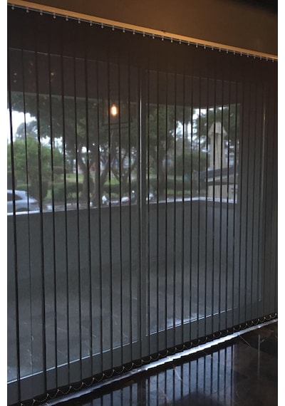 Antrasit Screen Kumaş Dikey Perde Döndürülebilen Tam Açık Ya Da Tam Kapalı Screen Kumaş Dikey Antrasit