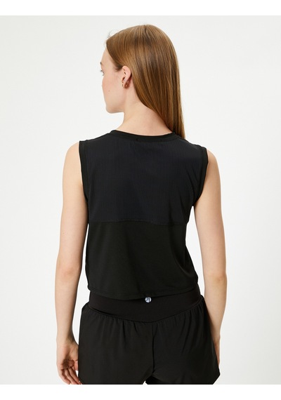 Koton Spor Crop Kolsuz Tişört Bisiklet Yaka Rahat Kalıp Siyah 4sak30156nk Siyah