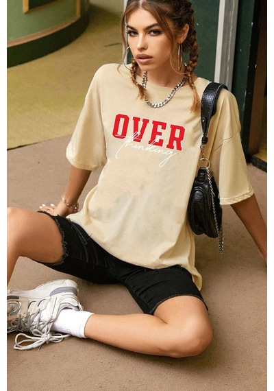 Unisex Over Thinking Baskılı T-shirt Bej