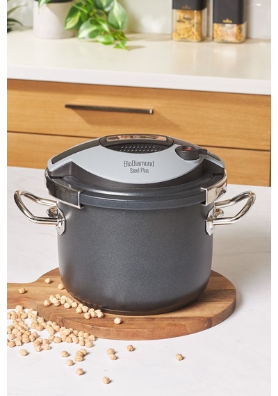 Karaca Biodiamond Steel Plus Düdüklü Tencere 6 Lt