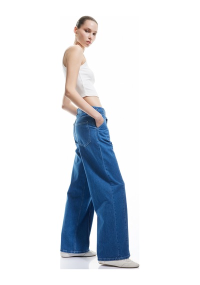 Koton Geniş Paça Kemer Detaylı Pileli Pamuklu Jean Pantolon - Wide Leg Jeans Orta İndigo 5sal40181md Indigo