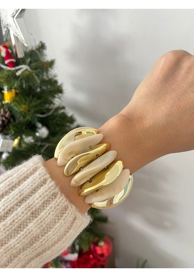 Kadın Krem Tasarım Akrilik Kemik Gold Detaylı Bileklik Krem